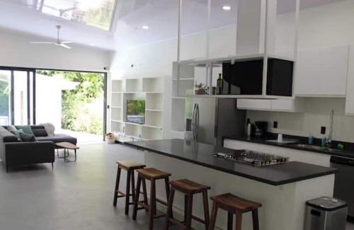 Uvita House | Private & huge modern home on wildlife rich creek.