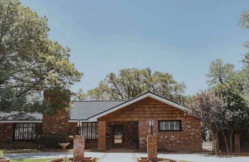 Amarillo House | Private indoor mineral pool & spa retreat house