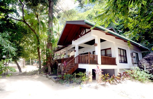 El Nido Villa | Private Island Beachfront Villa