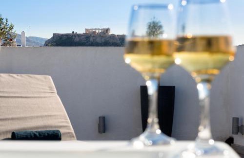 Metaxourgio Apartment | Private Jacuzzi & Acropolis View - The Loft