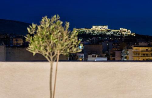 Metaxourgio Apartment | Private Jacuzzi & Acropolis View - The Loft