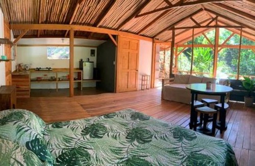 Dominical Cabin | Private jungle “Loft del Rio” river access