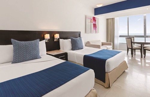Marina Mazatlan Hotel | Private Junior Suite with Pool for Romantic Getaway