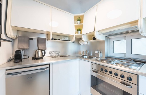 Plaka Apartment | Private Loft Suite with stunning view of Acropolis
