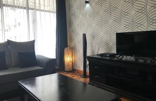 Thompson Estate Apartment | Private Master Suite In Nairobi