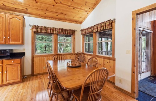 Davis House | Private mountain home offers amazing scenery. Welcome to Snowbird Retreat!