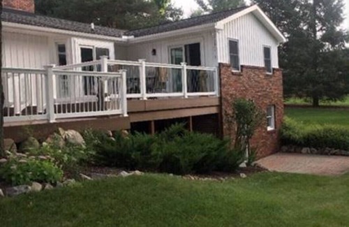 Ann Arbor House | Private Oasis Close to Ann Arbor (Baby Friendly)