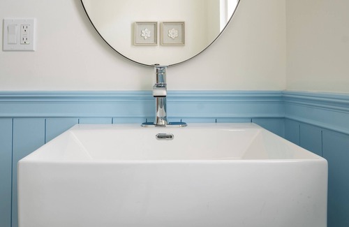 Waterford Cottage | Private One-Bedroom Cottage