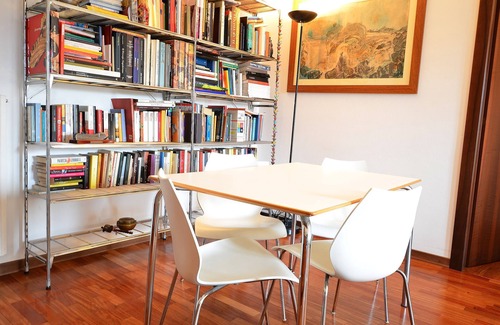 Mestre Apartment | PRIVATE PARK-15minDOWNTOWN, 4 pax, aircond