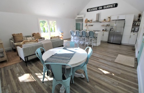 Eastham House | Private Plunge Pool and Large Fenced Yard (2320)