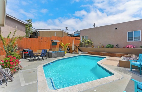 Morena House | Private Pool, Firepit, Sunset Views, Sea World