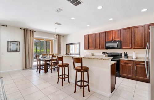 Loughman House | Private Pool, Game Room | Perfect for Large Groups - Sleeps 22