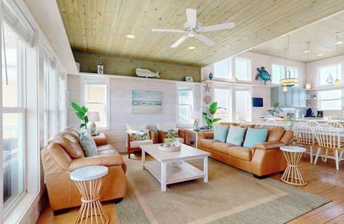 Safe Harbor House | Private Pool, Gated Community, Golf Cart Included