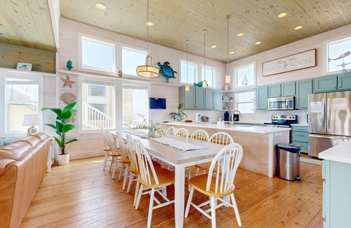 Safe Harbor House | Private Pool, Gated Community, Golf Cart Included