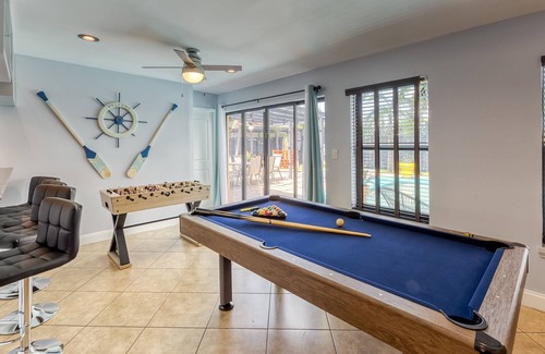 Central Corals House | Private pool home & guesthouse with games / 2 miles from BEACHES