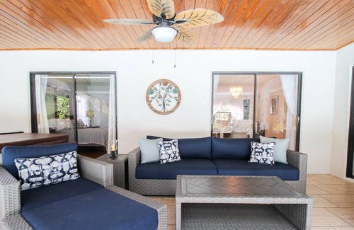 Palmetto House | Private Pool, Near Beach, Florida Oasis
