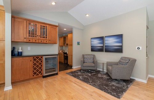 Douglas House | Private pool oasis, walk to the beach and lake