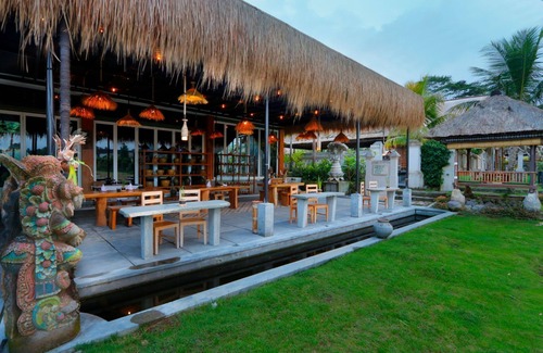 Melayang Villa | Private Pool, One Bedroom Villa Rice Field View near Ubud