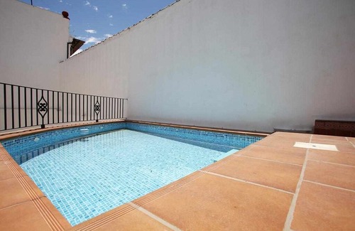 Old Town House | Private pool & parking in Old town.