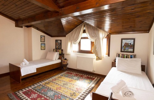 Sapanca Villa | Private Pool Villa near Kartepe in Sapanca