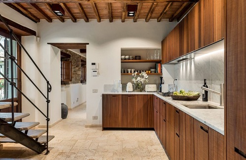 Pietrasanta Villa | Private Retreat with Pool close to Versilia Beaches