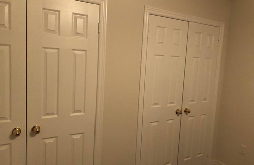 Meadowvale Village House | Private room in a Detached corner house