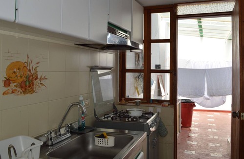 Old Town Apartment | Private room near the downtown area!