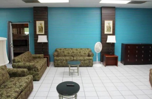 Hato Rey Central Apartment | Private Room Near Coliseo De PR Perfect For 2!!
