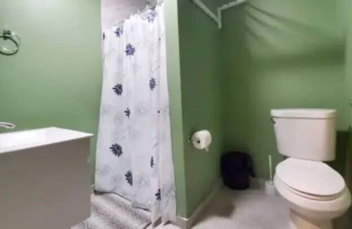Hato Rey Central Apartment | Private Room Near Coliseo De PR Perfect For 2!!