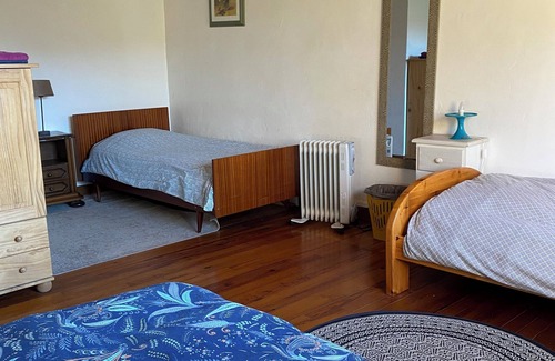 Quirbajou Bed & Breakfast | Private room or dormitory Cathar Trail stage relay fermedeMarithé