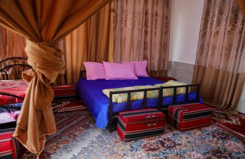 Karak Governorate House | private room with cultural experience and great landscapes