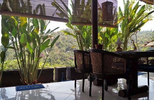 Senggigi Villa | Private Room With Ocean View 1