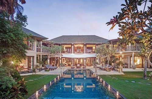 Berawa House | Private Sanctuary with Pool and Media Room - CHSE