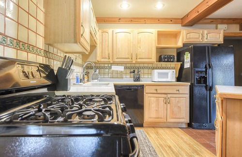 Deadwood Cabin | Private, Secluded Location on 14 Acres - Easy Access to Surrounding Sites