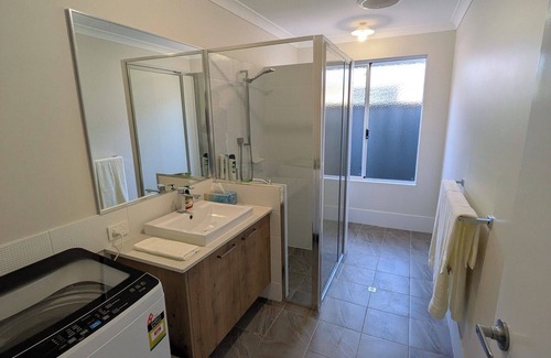 Vasse Apartment | Private Studio Bed and Bath
