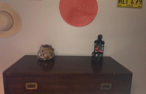 Coral Way Apartment | Private Studio Cabin steps from Calle 8