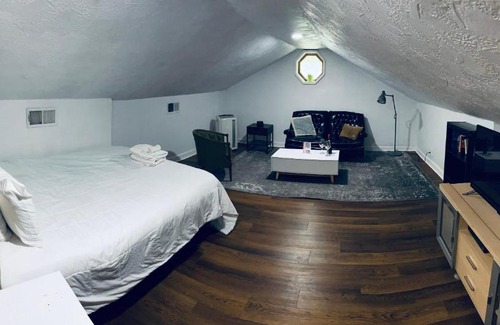 Freetown - Port Rico Apartment | Private Studio - Downtown 1Br 1Bath