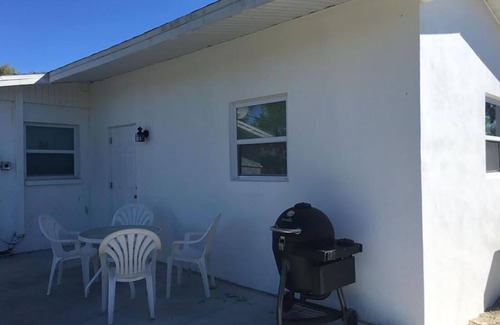 Naples Park Apartment | Private Studio Suite near the Beach