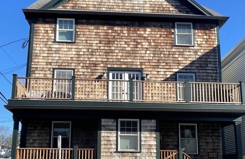 Fifth Ward Condo | PRIVATE studio w/full bath @ "1750 John Sullivan House" on Historic Thames St