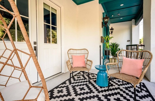 West End House | Private Suite in Historic B&B in the Heart of Austin: Sleeps 4 Guests!