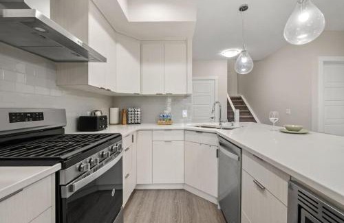 Sage Hill Apartment | Private Suite with Free Banff Pass, Netflix, Patio, Sleeps 4