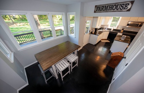 Delaplane House | Private Trail To Wine: 5-bedroom Farmhouse In Heart Of Virginia Horse Country