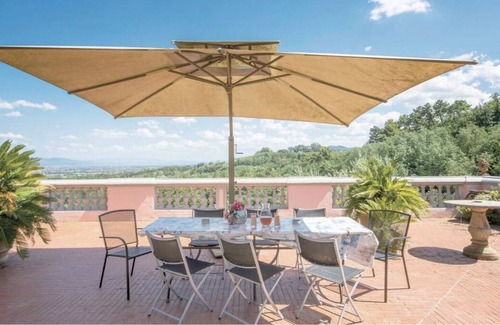 Pistoia Villa | Private Tuscany Villa Big pool and private Park