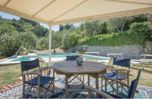 Pistoia Villa | Private Tuscany Villa Big pool and private Park