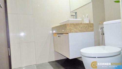 Pratumnak Hill Apartment | private, upscale, neighborhood