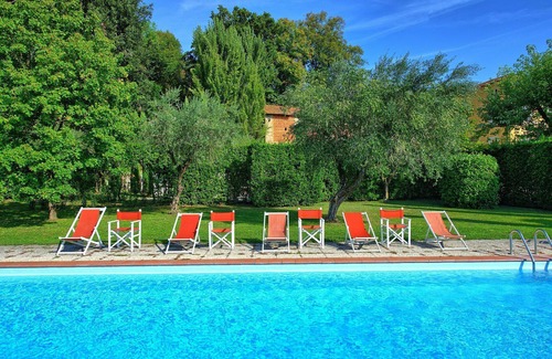 Capannori Villa | Private Villa with private pool, A/C, WIFI, TV, terrace, panoramic view, parking, close to Lucca
