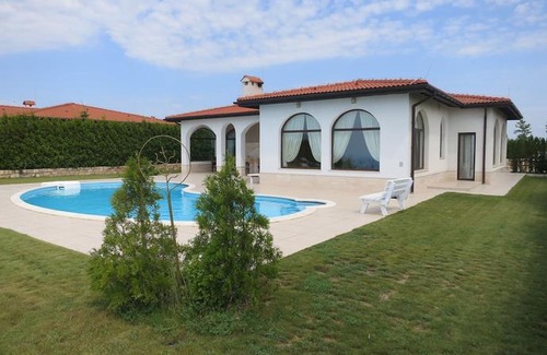 Balchik Villa | Private Villa 101 In Blacksearama