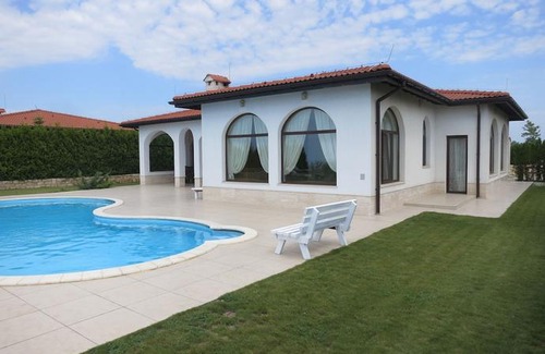 Balchik Villa | Private Villa 101 In Blacksearama