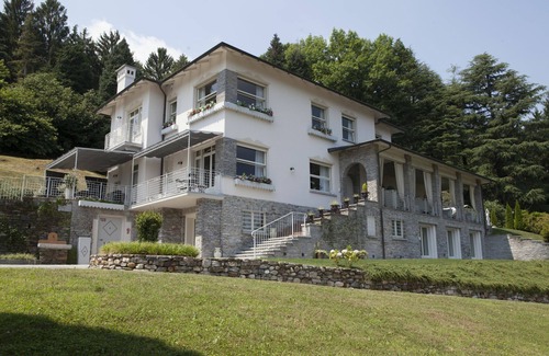 Baveno Villa | Private Villa with A/C, sauna, private pool, hot tub, WIFI, TV, patio, panoramic view, parking