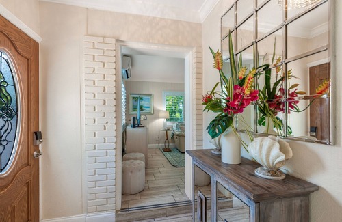 Clearwater Villa | Private Villa With Courtyard